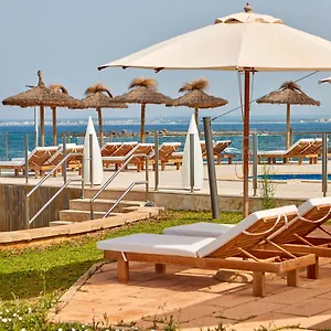 universal-hotel-cabo-blanco-adults-only.allmallorcahotels.com/