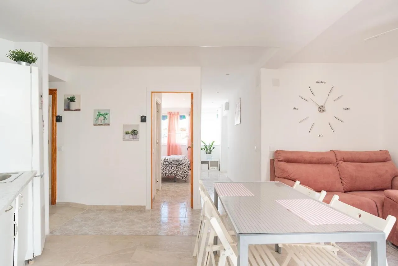 Rooms Breeze & Sun Málaga İspanya